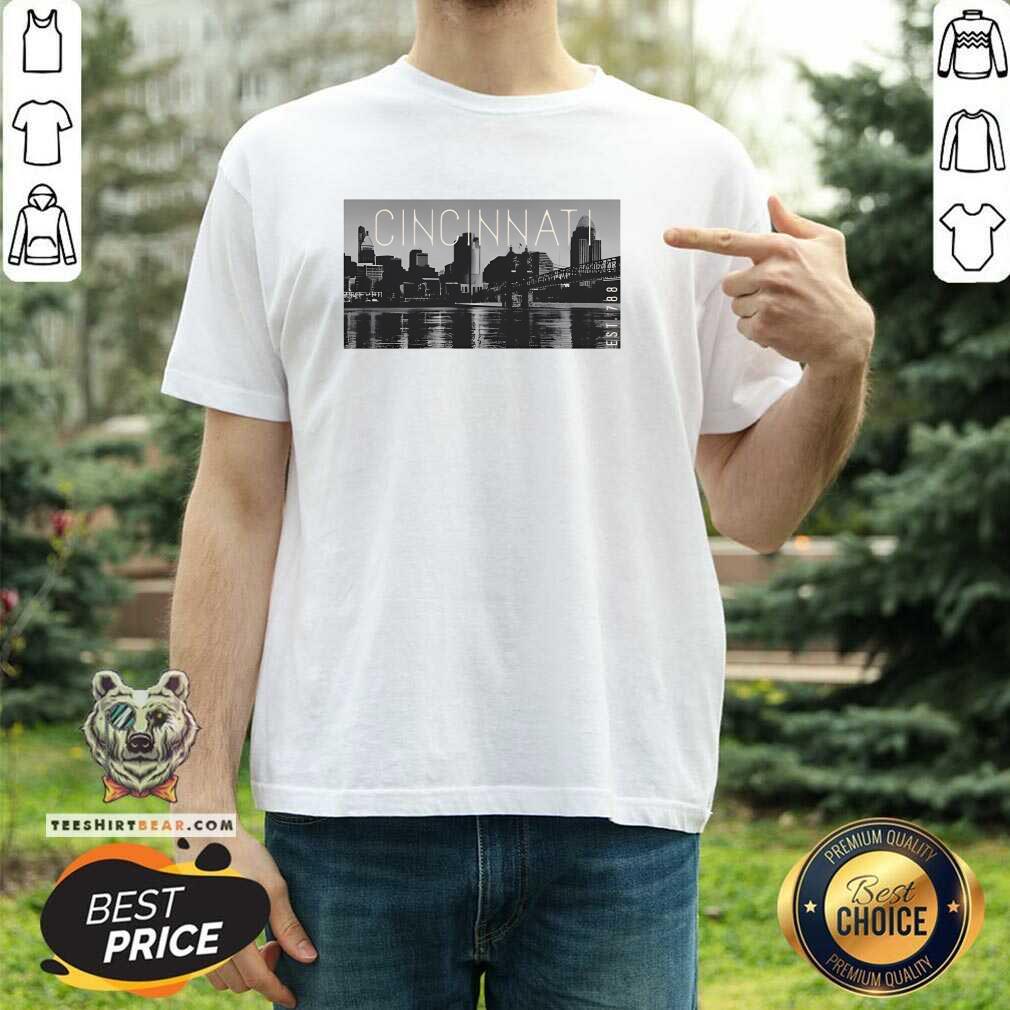 Shirt Hot Classic Cincinnati Postcard T-Shirt