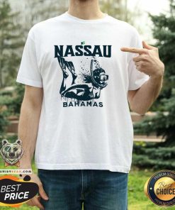 Nice Bahamas Souvenir Nassau Bahamas Snorkeling T-Shirt