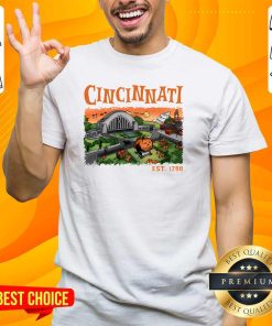 Top Halloweentown Cincinnati Est 1788 T-Shirt