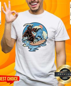 Awesome The Grim Deadly Surfer On Vacation T-Shirt