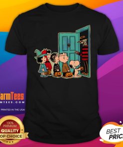 Hot Treats Or Nightmares Peanuts Snoopy Freddy Krueger Halloween T-Shirt
