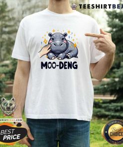 Official Vintage 90s Graphic Moo Deng Bootleg T-Shirt