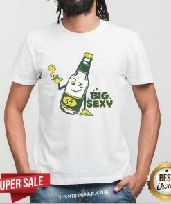 Top D-Bakh 69 Big Sexy T-Shirt