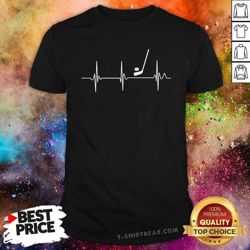 Shirt Awesome Hockey Heartbeat Hockey Player T-Shirt