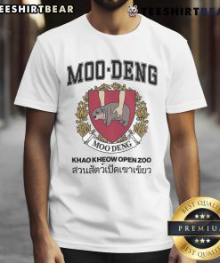Alt Text: Awesome Moo Deng University T-Shirt featuring a vibrant design and logo, perfect for proud students and alumni.