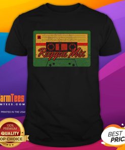 Awesome Reggae Mix Reggaeton Rastafari T-Shirt featuring retro cassette design and vibrant colors, perfect for music lovers.