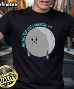 Funny Moon Joke T-Shirt featuring a humorous astronomy design that highlights science and whimsical humor.
