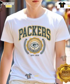 Good Green Bay Packers Team Crest Est 1919 T-Shirt featuring iconic logo and vintage design for passionate fans.