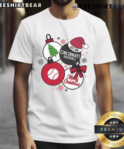 Good Merry Christmas Cincinnati Baseball Est 1881 T-Shirt featuring festive design and baseball graphics for fans.