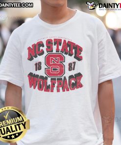 Alt Text: NC State Wolfpack Court Arched Wordmark T-Shirt featuring bold graphics in red and white, perfect for fans.