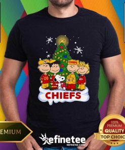 Nice Cute Snoopy The Peanuts Kansas City Chiefs Christmas T-Shirt
