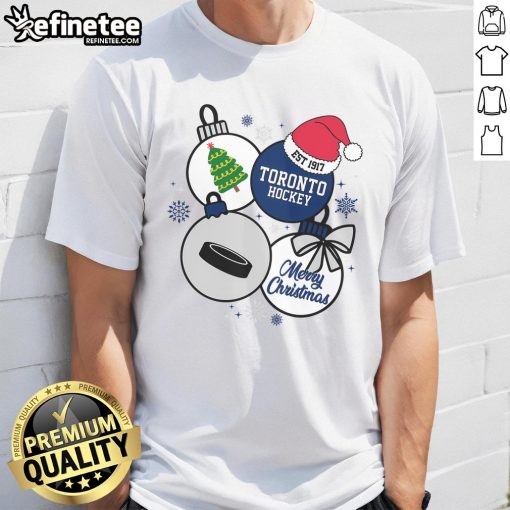 Nice Merry Christmas Toronto Hockey Est 1917 T-Shirt featuring festive design and hockey elements for holiday cheer.