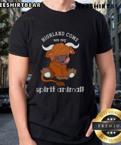 Highland cow graphic tee featuring the phrase 'Top Highland Cows Are My Spirit Animal' in a stylish design.