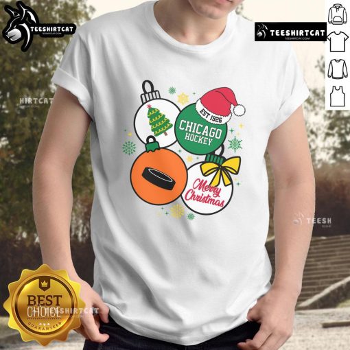 Top Merry Christmas Chicago Hockey Est 1926 T-Shirt featuring festive design and team colors, perfect for holiday cheer.
