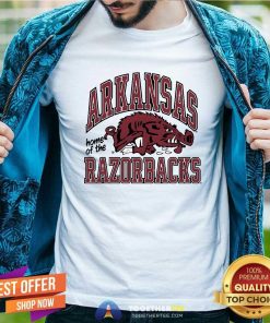 Top University Of Arkansas Vault Slobbering Hog T-Shirt