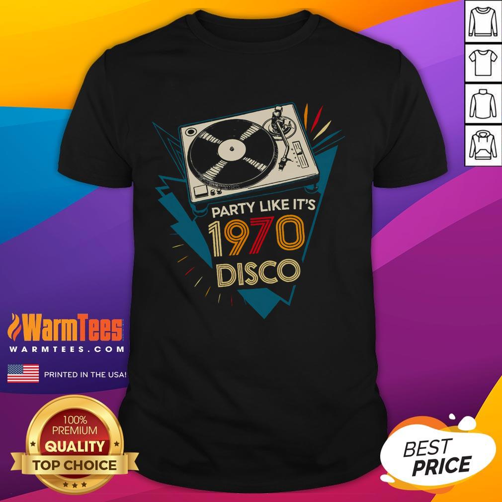 Awesome Party Like It'S 1970 Disco Funky Retro Music T Shirt Alt Text: Awesome Party Like It'S 1970 Disco Funky Retro Music T-Shirt featuring vibrant colors and a vintage design.