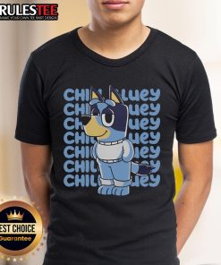 Funny Chill Blue Heeler Bluey Chill Guy meme T-Shirt featuring a relaxed dog graphic, perfect for casual dog lovers.