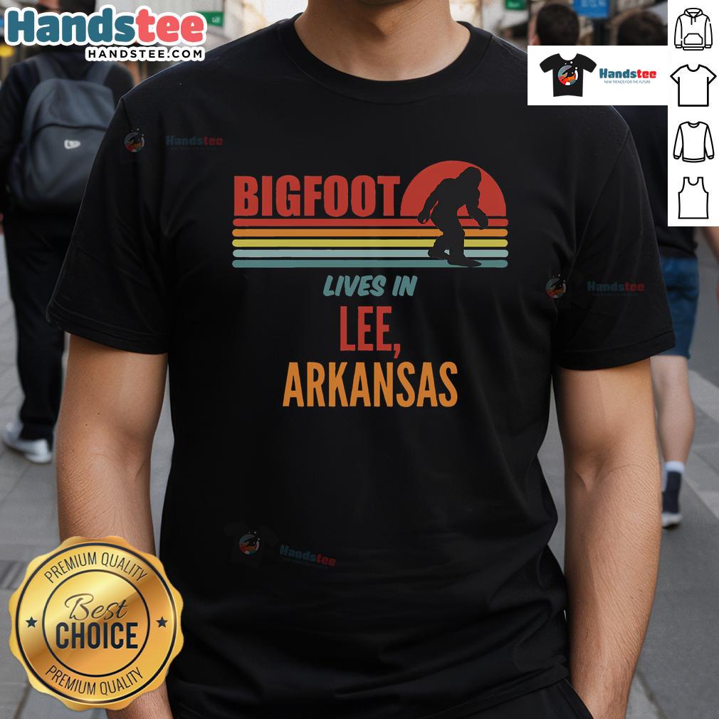 Hot Bigfoot Sighting In Lee Arkansas Retro T Shirt Hot Bigfoot Sighting in Lee Arkansas retro t-shirt featuring a vintage Bigfoot graphic, perfect for fans of cryptids.