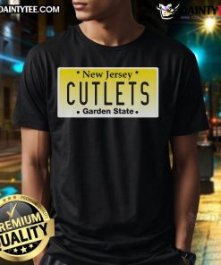 Hot New Jersey Italian American Garden State Devito NJ Cutlets Tomm T-Shirt featuring vibrant design and unique style.