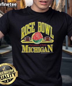 Hot Vintage University of Michigan 1990 Rose Bowl t-shirt featuring an arch design and footballs by Russell.