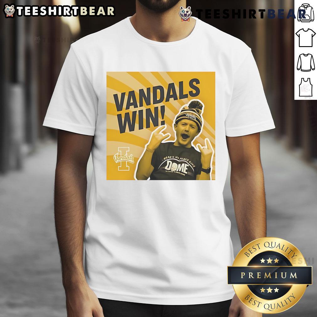 Nice Idaho Vandals Win T Shirt Nice Idaho Vandals Win T-Shirt featuring the team's logo and vibrant colors, perfect for fans celebrating a victory.