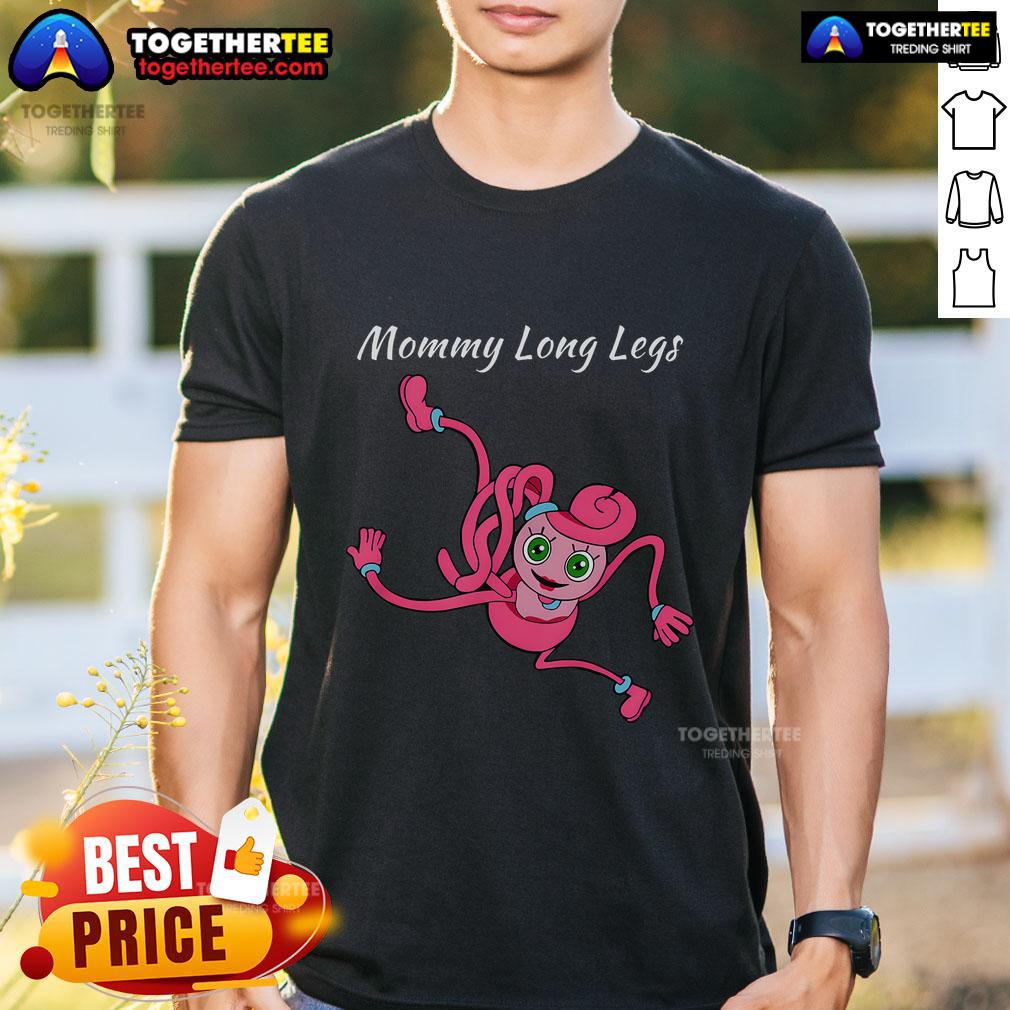 Official Poppy Playtime Mommy Long Legs T Shirt Official Poppy Playtime Mommy Long Legs T-Shirt featuring a vibrant design of the character on a stylish black fabric.