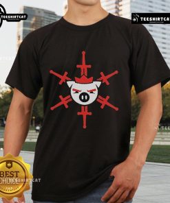 Alt Text: Official Technoblade Holiday Swordflake T-Shirt featuring a festive design and vibrant colors for fans and gamers.