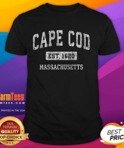 Vintage Cape Cod Massachusetts MA sports t-shirt featuring a stylish design perfect for fans and collectors.