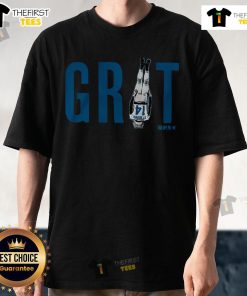 Top Amon-Ra St Brown Grit T-Shirt featuring bold graphic design, perfect for fans and casual wear enthusiasts.