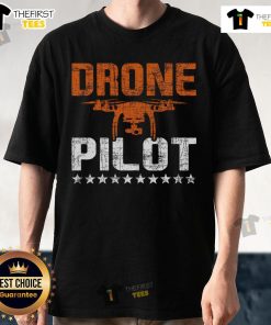 Top Drone Pilot RC Flight Operator T-Shirt featuring a quadcopter design, perfect for flying enthusiasts and experts.