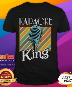 Awesome Karaoke King Retro Karaoke Microphone Singer T-Shirt featuring a vintage microphone design, perfect for karaoke lovers.