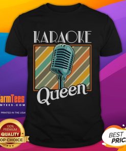 Awesome Karaoke Queen Retro Karaoke Microphone T-Shirt featuring a vintage microphone design for music lovers.
