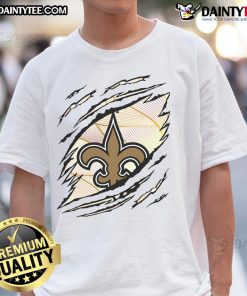 Awesome New Orleans Strong 2025 Nola Strong Support Fleur De Lis T-Shirt design showcasing a vibrant fleur de lis symbol.
