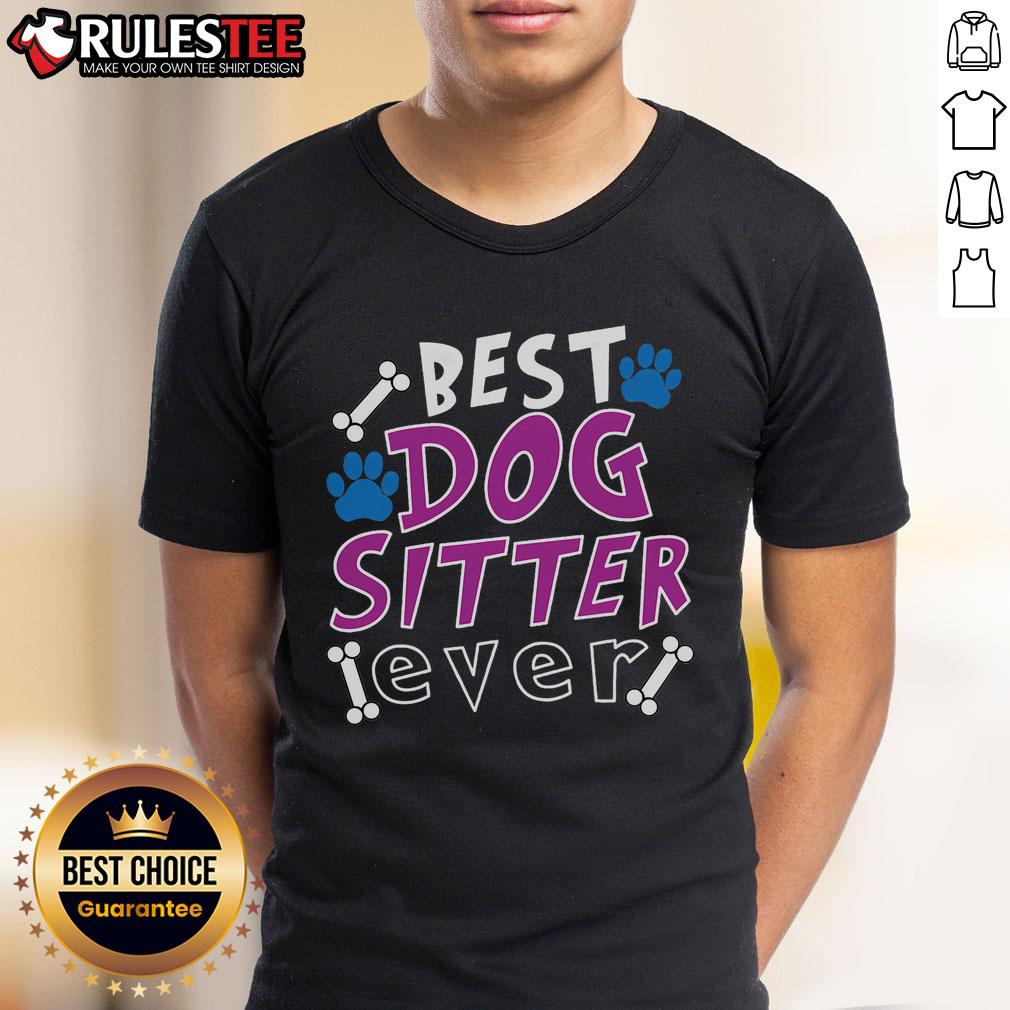 Funny Best Dog Sitter Ever Dog Walking Pet Sitter T Shirt Funny Best Dog Sitter Ever T-Shirt design featuring a playful dog and pet-related graphics, perfect for dog walking and pet sitters.