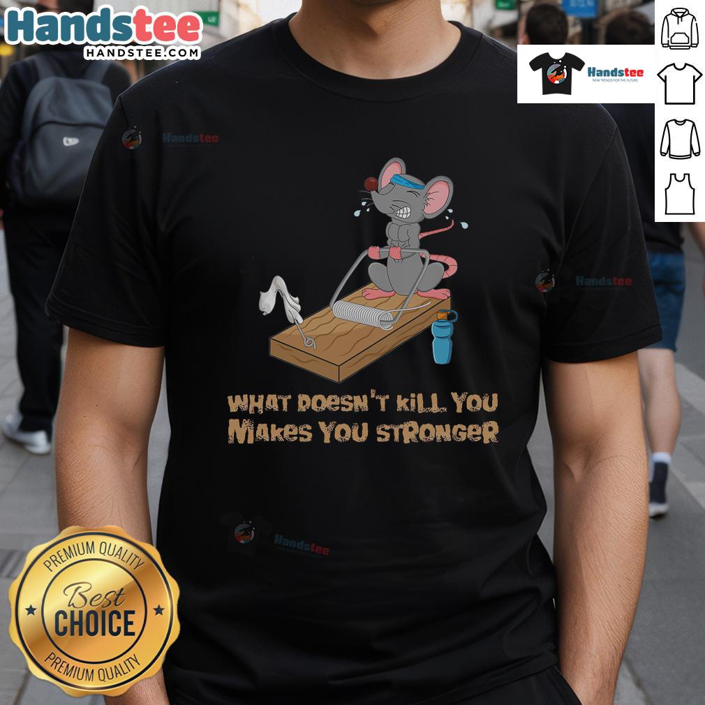 Funny Mouse Training Mousetrap Fitness Workout Bench Press T Shirt Funny mouse training with a mousetrap fitness workout bench press design on a T-shirt, perfect for animal lovers and gym enthusiasts.