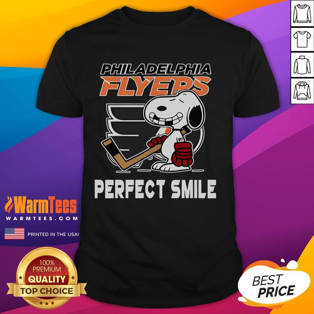 Funny NHL Philadelphia Flyers Snoopy Perfect Smile The Peanuts Movie Hockey T-Shirt Funny NHL Philadelphia Flyers Snoopy t-shirt featuring a perfect smile inspired by The Peanuts Movie for hockey fans.