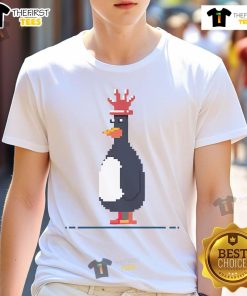 Good Feathers McGraw A Silent T-Shirt featuring a playful design of the iconic cartoon character McGraw in vibrant colors.