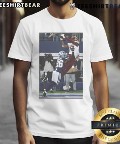 Good Terry McLaurin Late TD Catch T-Shirt featuring McLaurin in action, perfect for Washington football fans.