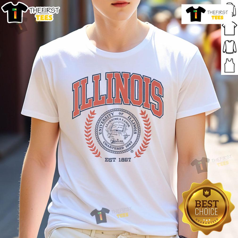 Official Illinois Fighting Illini Team Crest T Shirt Official Illinois Fighting Illini Team Crest T-Shirt featuring bold logo on a classic cotton tee for fans.