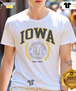 Alt Text: Official Iowa Hawkeyes Team Crest T-Shirt featuring the iconic black and gold logo for fans and supporters.