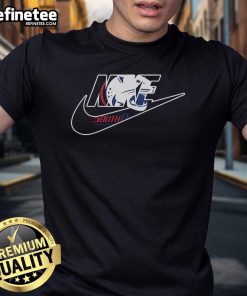 Official Nike Swoosh Logo on NCAA South Alabama Jaguars Champions Bowl Games T-Shirt for 2024-2025 season.