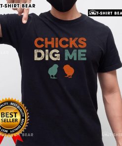 Top Chicks Dig Me Vintage T-Shirt featuring retro design and playful slogan for casual fashion enthusiasts.