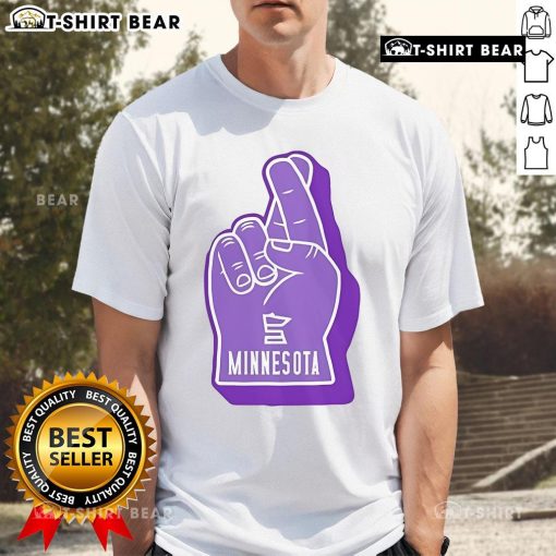 Top Foam Finger Minnesota 2024 T-Shirt featuring vibrant graphics, perfect for sports fans and game day celebrations.