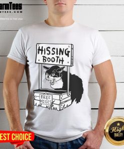 Funny Free Hissing Booth Kitten T-Shirt featuring a playful cat graphic, perfect for cat lovers and humor enthusiasts.