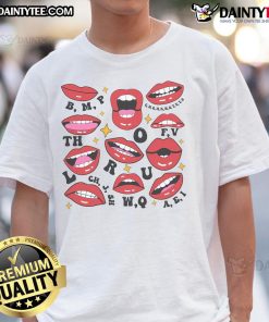 Funny speech therapy T-shirt featuring a humorous quote, perfect for speech therapists and communication enthusiasts.