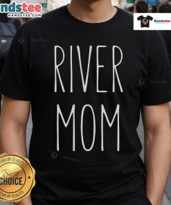 Nice River Mom Boat Vibes Pontoon T-Shirt featuring a relaxed design perfect for summer boating adventures.