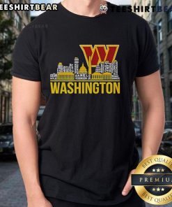 Washington Commanders Football Team Players Roster Skyline T-Shirt featuring team logo and vibrant skyline design.