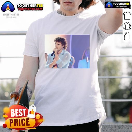 Top Benson Boone 2025 Grammys T-Shirt featuring vibrant design and artist's name for fans celebrating the event.