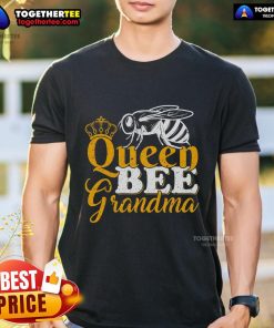 Top Queen Bee Beekeeper T-Shirt featuring a proud Grandma bee lover with honey bees graphic design.