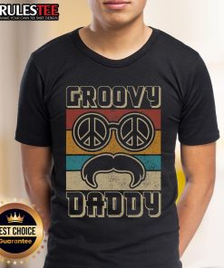 Awesome Groovy Daddy 60s 70s retro hippie t-shirt featuring vibrant colors and a classic vintage design for stylish nostalgia.